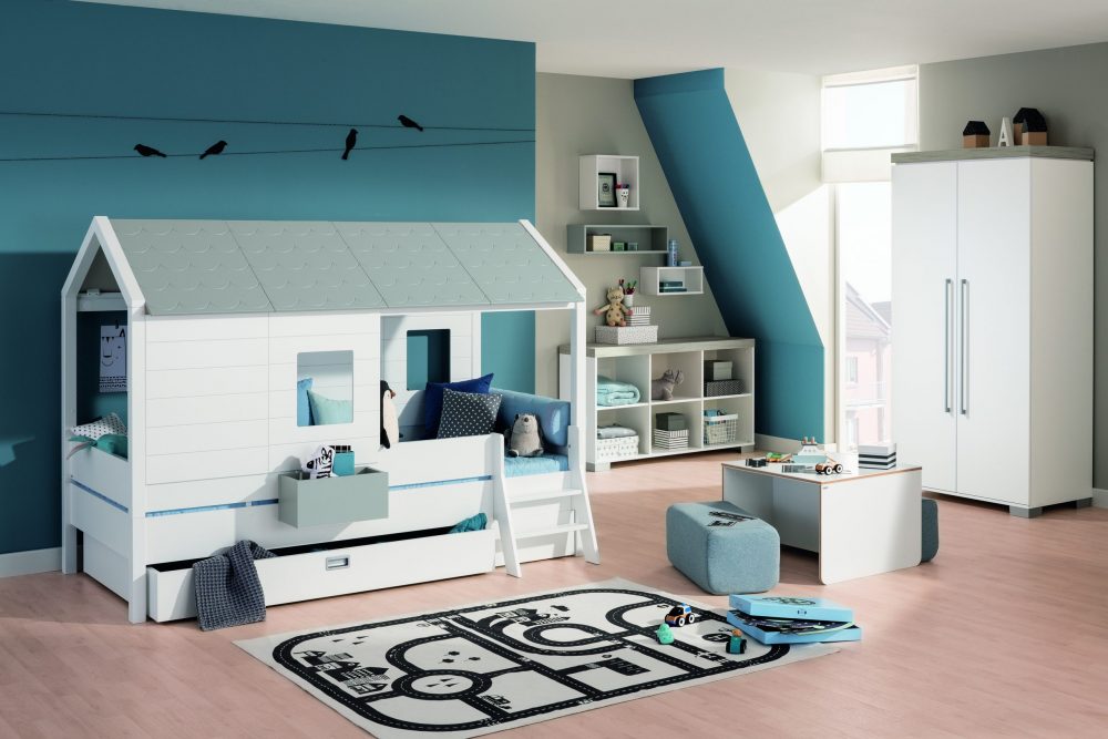 Kinderbett